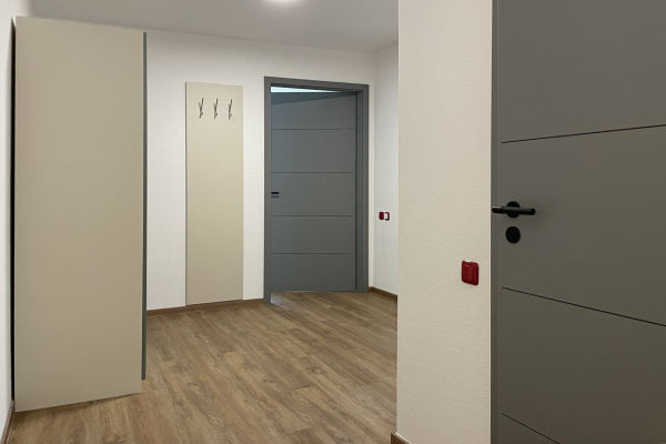 Waldfrieden Whg. 2 - Blick vom Eingang in die Wohnung