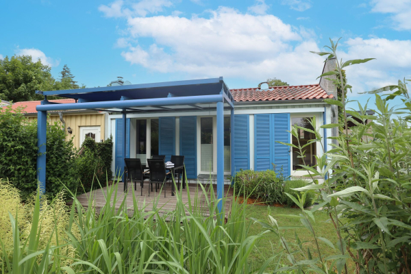 Mariannenweg 35, Haus Svea - Blick auf den Bungalow mit Terrasse