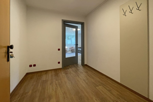 Waldfrieden Whg. 5 - Blick vom Eingang in die Wohnung