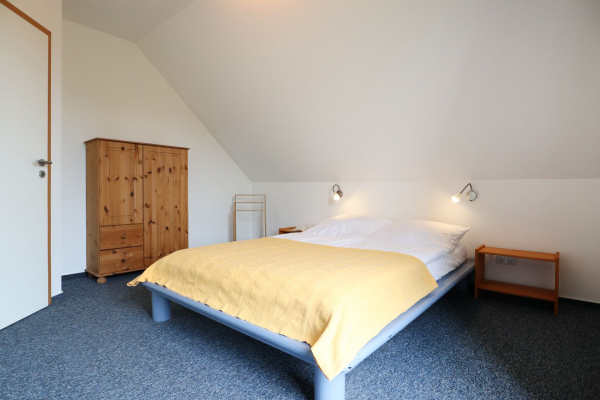Löönboom - Blick in das Schlafzimmer (oben links)
