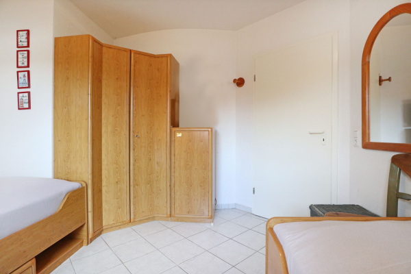 Goosbrink Whg. 30 - Blick in das Kinder-/ Gästezimmer