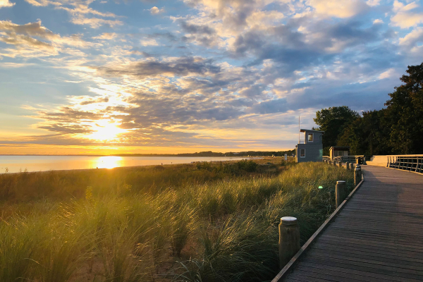 Ostseebad Boltenhagen - Blick auf die Dünenpromenade