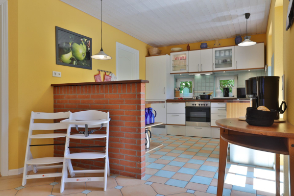 Landhaus Uhlenbusch - Blick auf den offenen Essbereich mit offener Küche