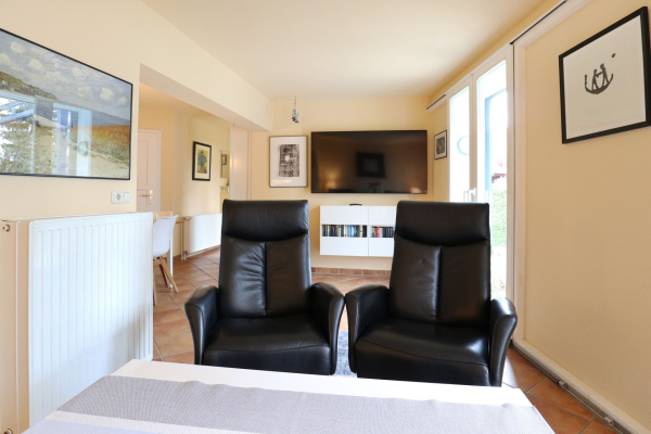 Mariannenweg 35, Haus Svea - Blick vom Sofa auf den TV