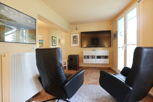 Mariannenweg 35, Haus Svea - Blick vom Sofa auf den TV