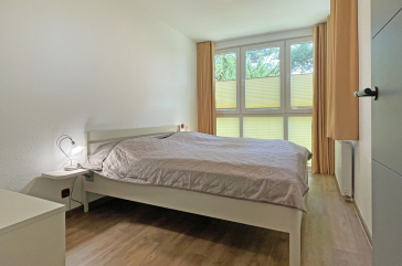 Waldfrieden Whg. 3 - Blick in das Schalfzimmer mit einem Doppelbett