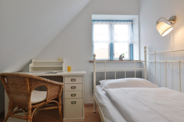 Sternschnuppe - Blick in das kleine Schlafzimmer (links)
