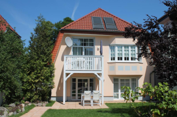 Muschel Whg. Delfin - Zugang vom Parkplatz zur Wohnung/ Terrasse