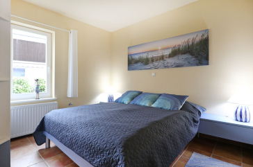 Mariannenweg 35, Haus Svea - Schlafzimmer mit Doppelbett