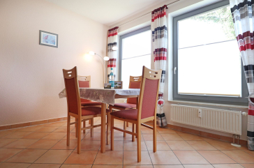 Hansehaus Whg.1 - Blick auf den offenen Essbereich