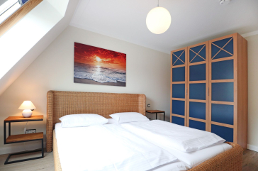 Residenz am Park App.13 - Blick in das Schlafzimmer mit großem Doppelbett