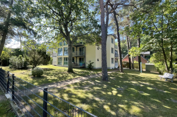 Haus Waldfrieden - Blick auf das Haus von der Strandpromenade