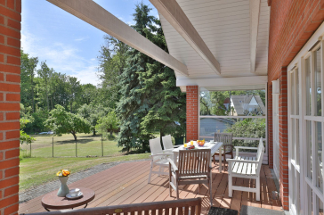 Landhaus Uhlenbusch - Blick auf die wunderschöne Terrasse