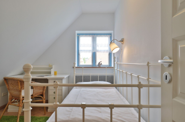 Sternschnuppe - Blick in das kleine Schlafzimmer (links)