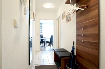Residenz Haffblick App.18 - Eingangsbereich mit Garderobe
