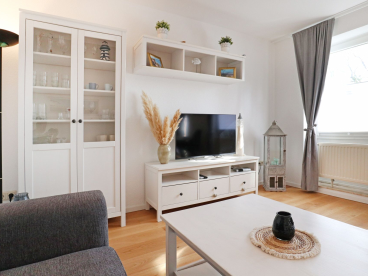 Goosbrink Whg. 21 - Blick vom Sofa auf den TV