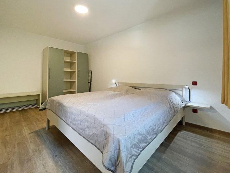 Waldfrieden Whg. 5 - Blick in das Schlafzimmer mit einem Doppelbett