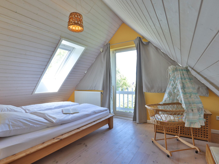 Landhaus Uhlenbusch - Blick in das Schlafzimmer im OG mit 3 Schlafplätzen