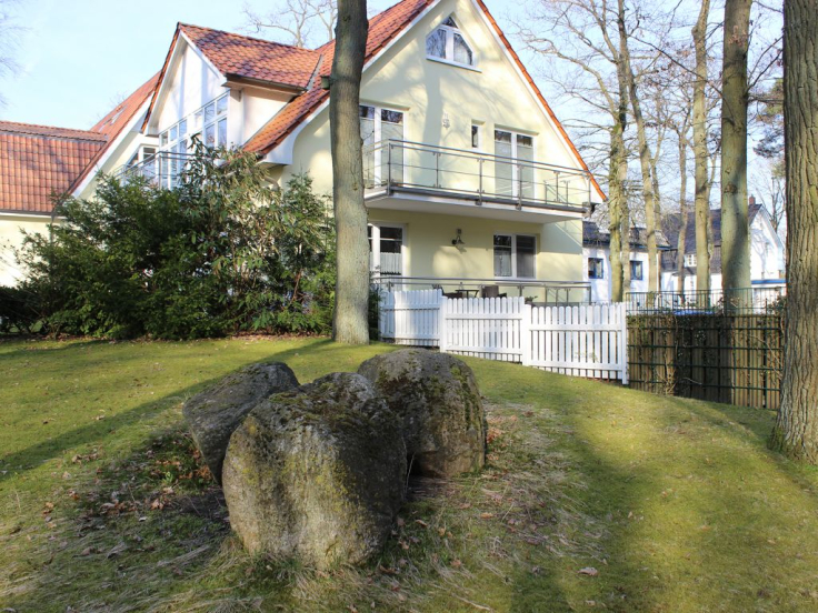 Blick auf das Appartementhaus von der Mittelpromenade