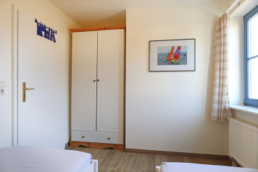 Papillon Whg. Nr. 11/8 - Blick in das Schlafzimmer auf der unterern Wohnebene