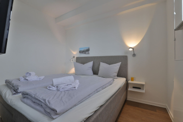 Ohlerich Speicher App. 33 - Blick in das 2. Schlafzimmer mit Arbeitsplatz