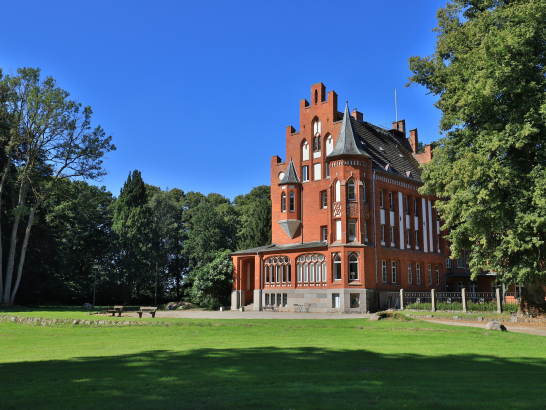 Schloss Kalkhorst mit Park